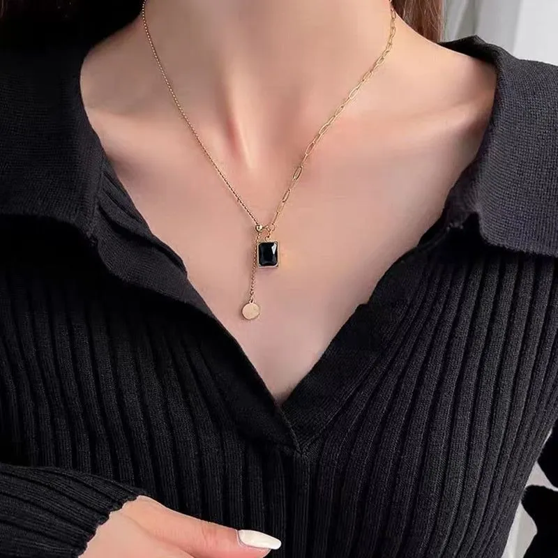 Classic Black Gem Square Stainless Steel Necklaces Charm Jewelry NCJT24