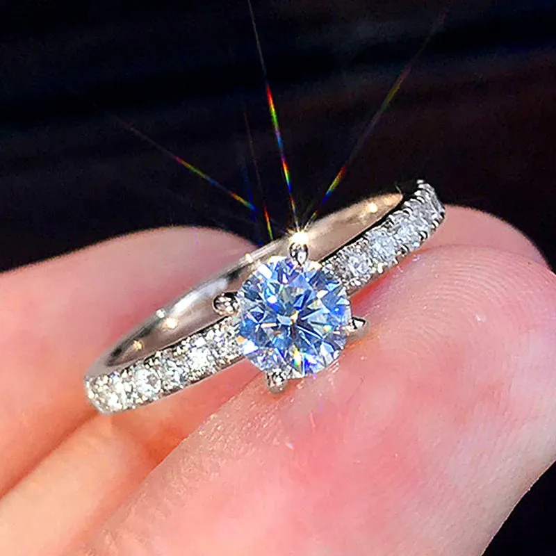 Classic Women’s Wedding Ring