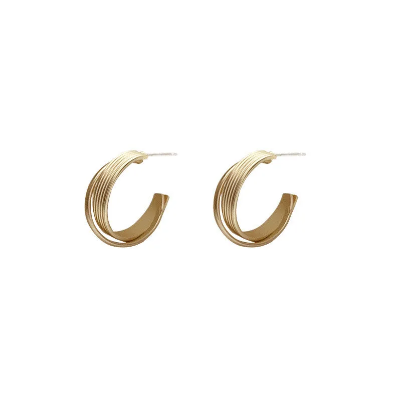 Dongdaemun Fashion Simple Small Earrings Metallic Ring