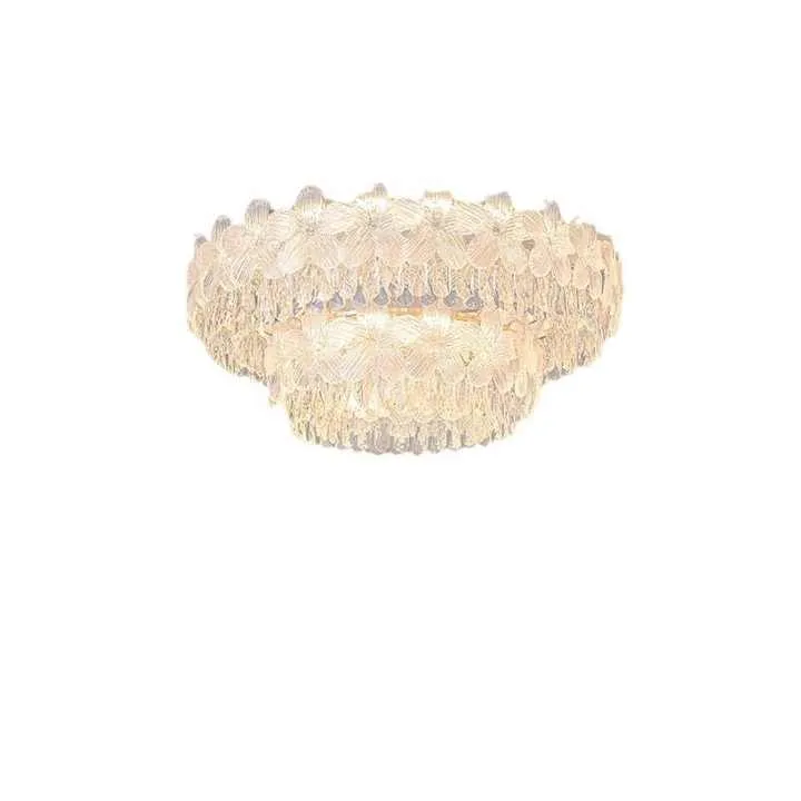 elegant chandelier .. ثريا  راقية