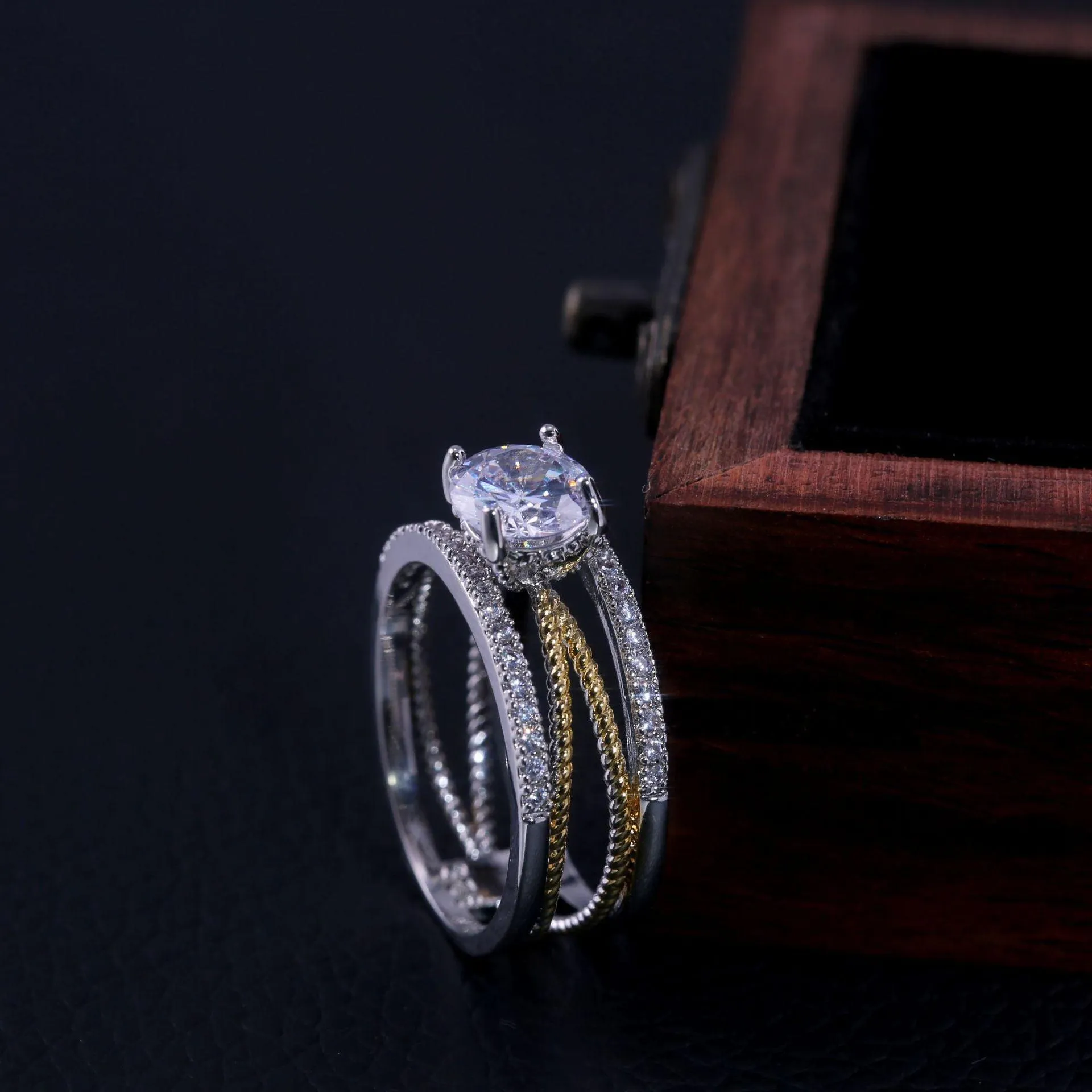 Glamorous Luxury Gold Silver Color Geometry AAA  Cubic Zirconia Diamonds Fashion Rings
