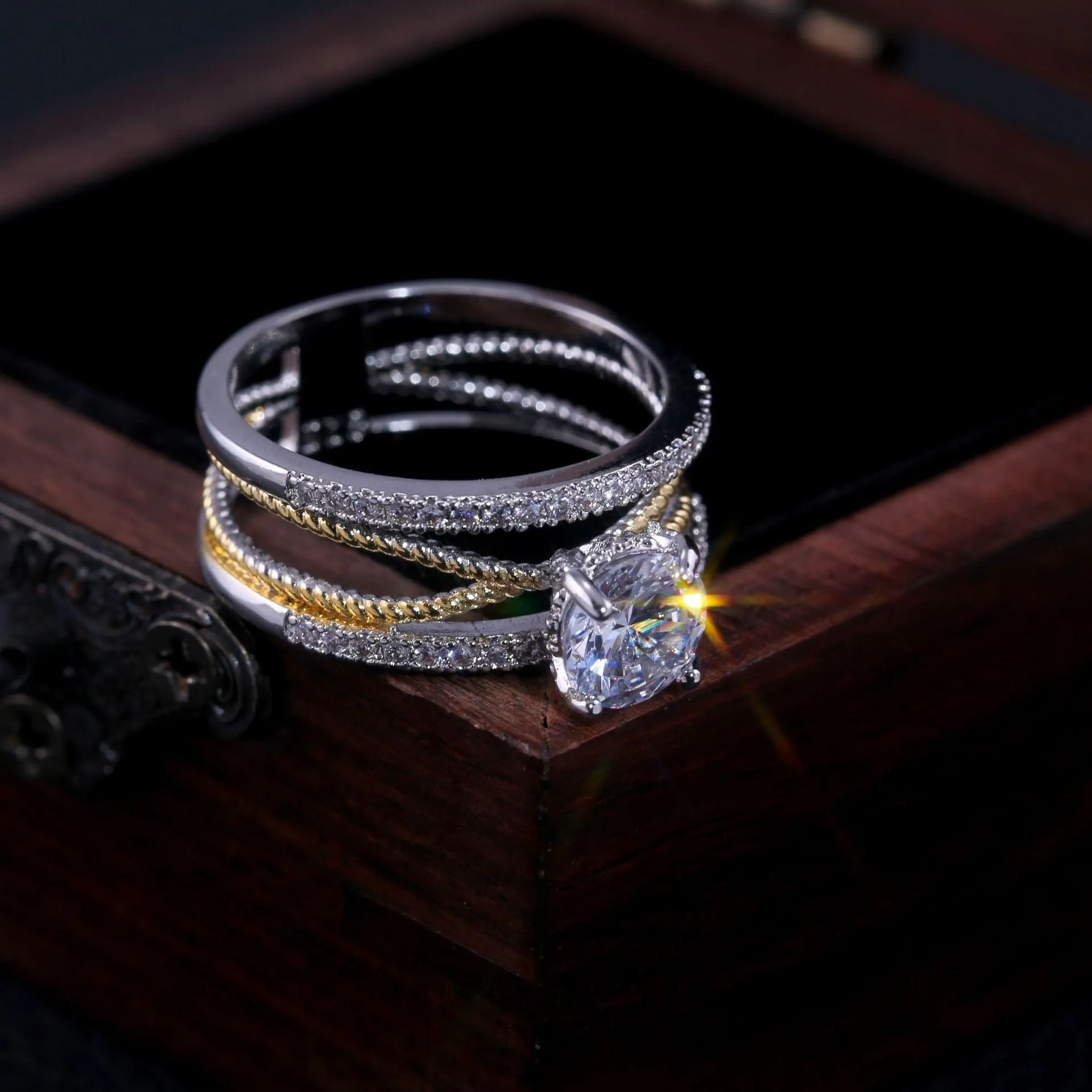 Glamorous Luxury Gold Silver Color Geometry AAA  Cubic Zirconia Diamonds Fashion Rings
