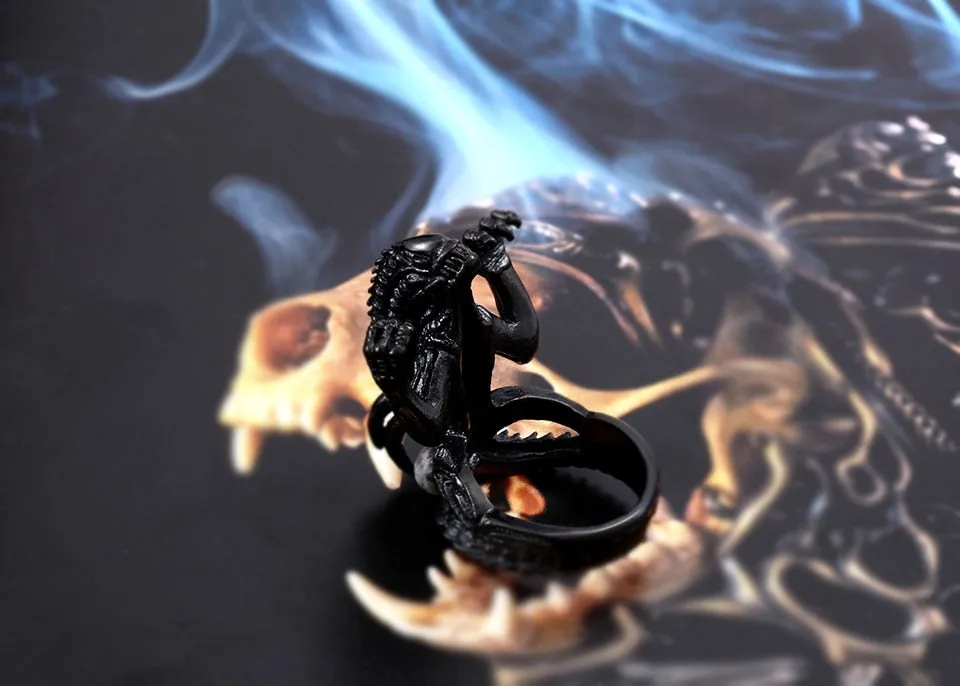 High Quality Alien Predator Finger Ring