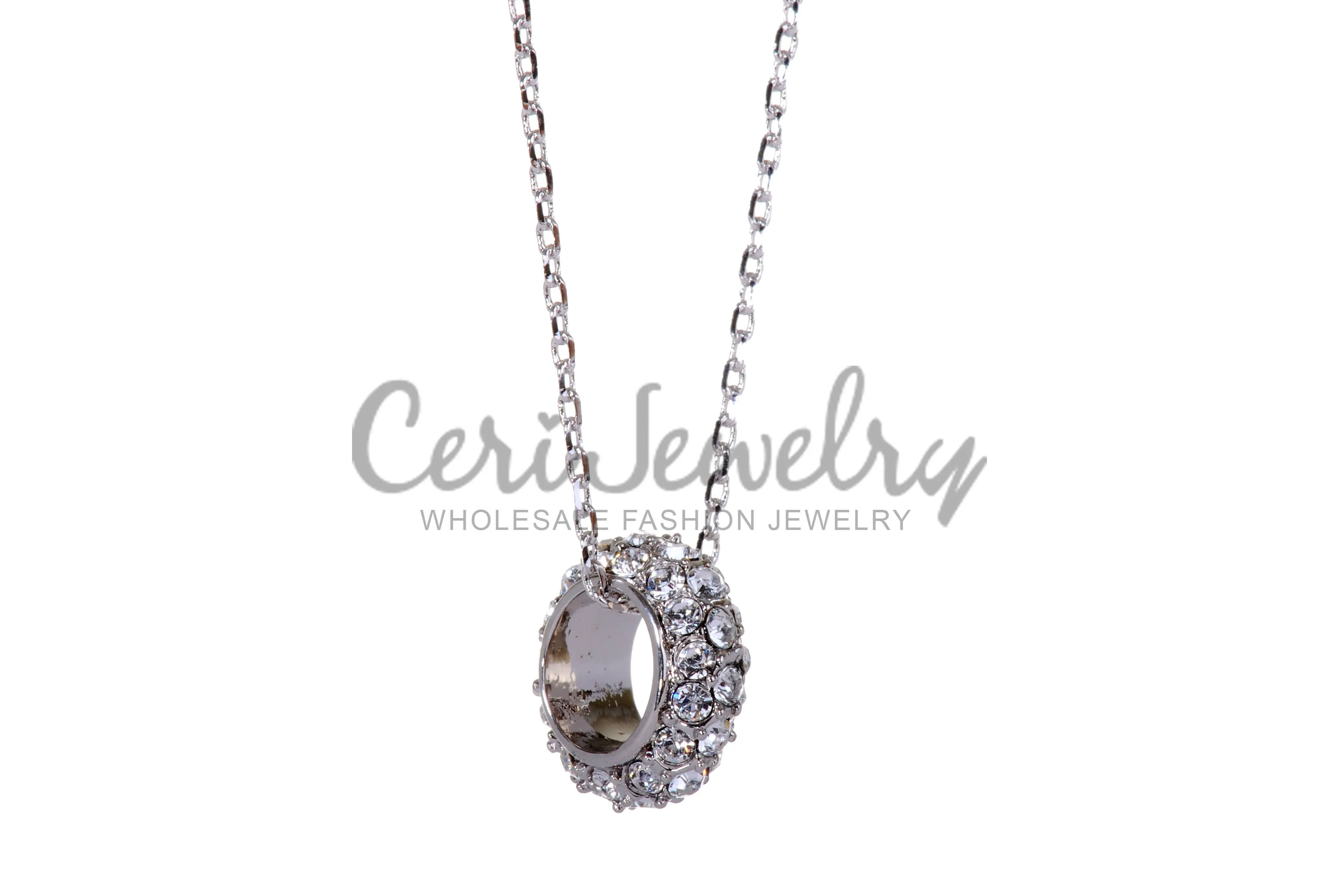 N7144 Intricate Swarovski Elements Crystal Circular Pendant Necklace