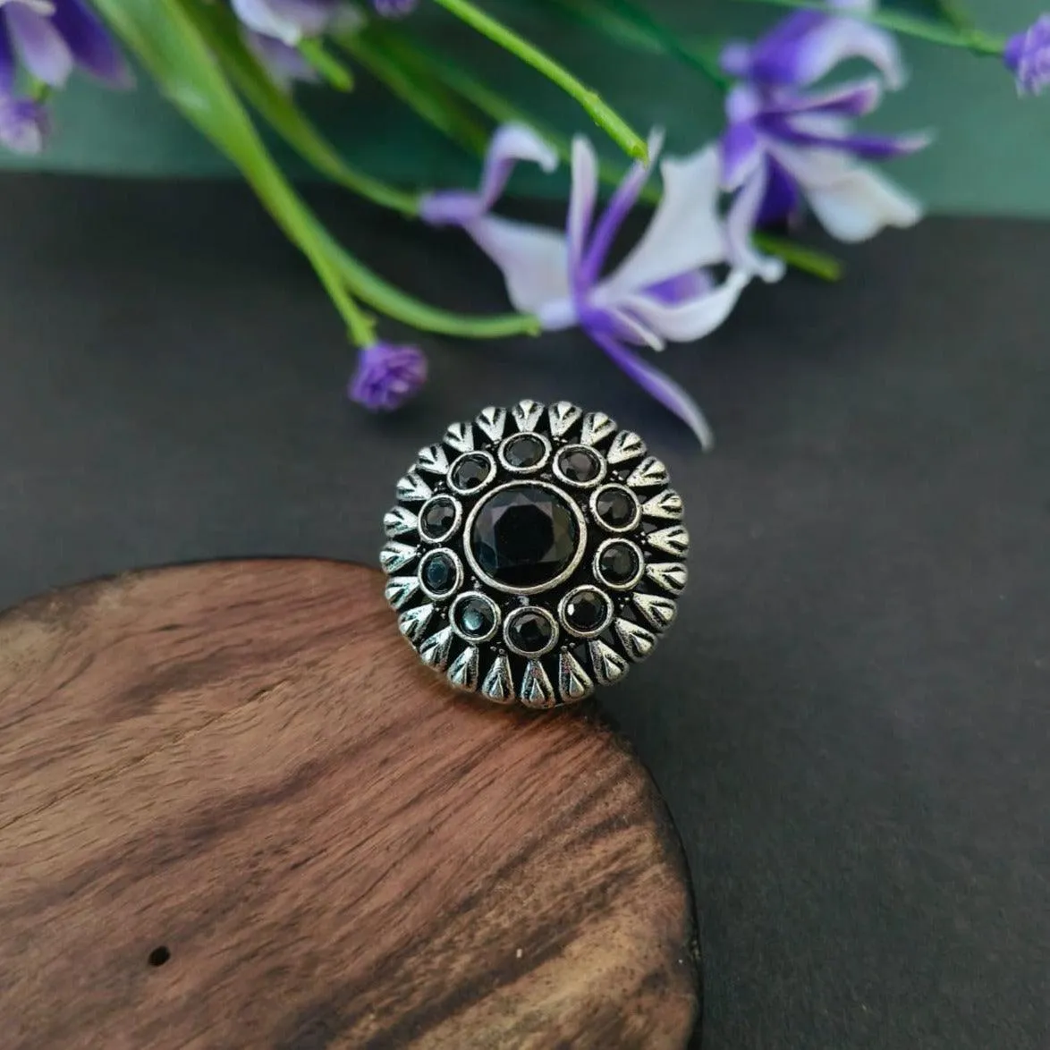 Rounded Oxidised Rings | Sarichka