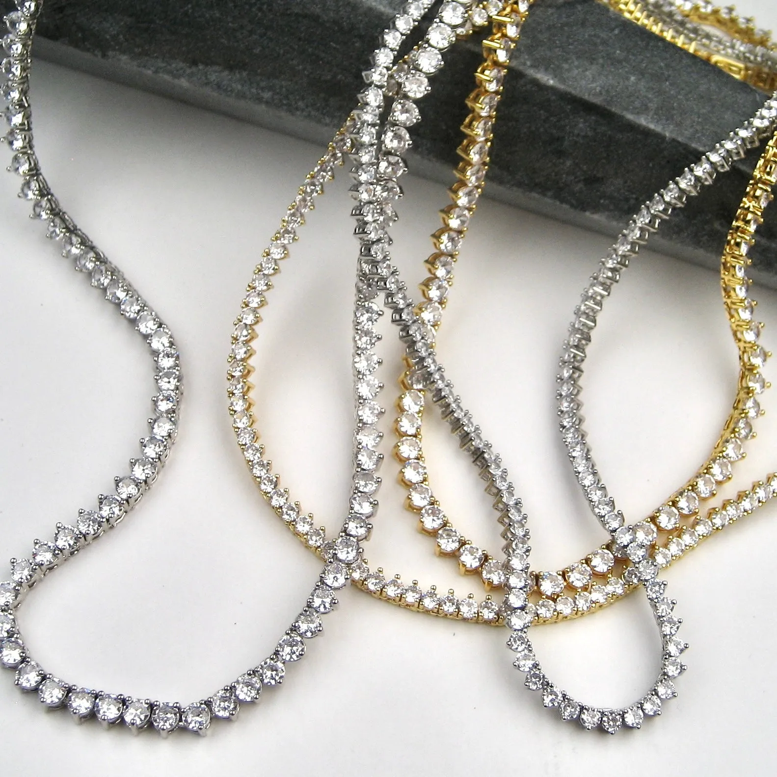 TENNIS || Classic Necklace