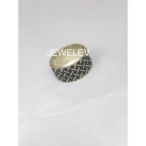 Thread Ring