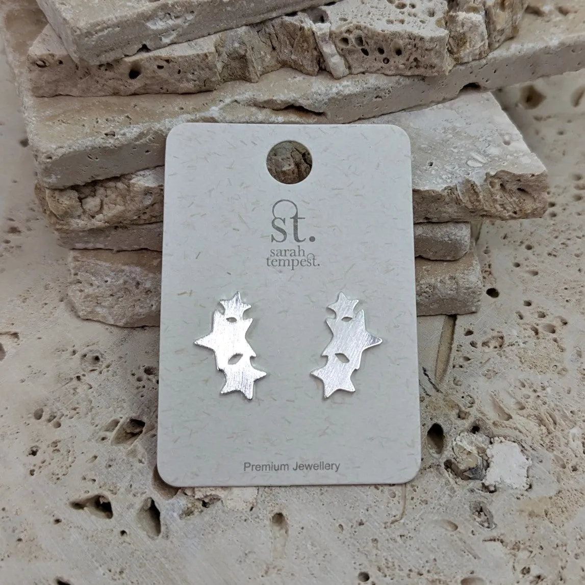 Triple star scratched effect studs