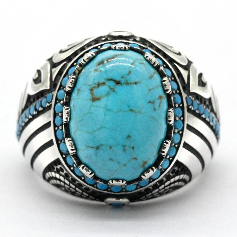 Vintage Natural Turquoise Ring in Silver