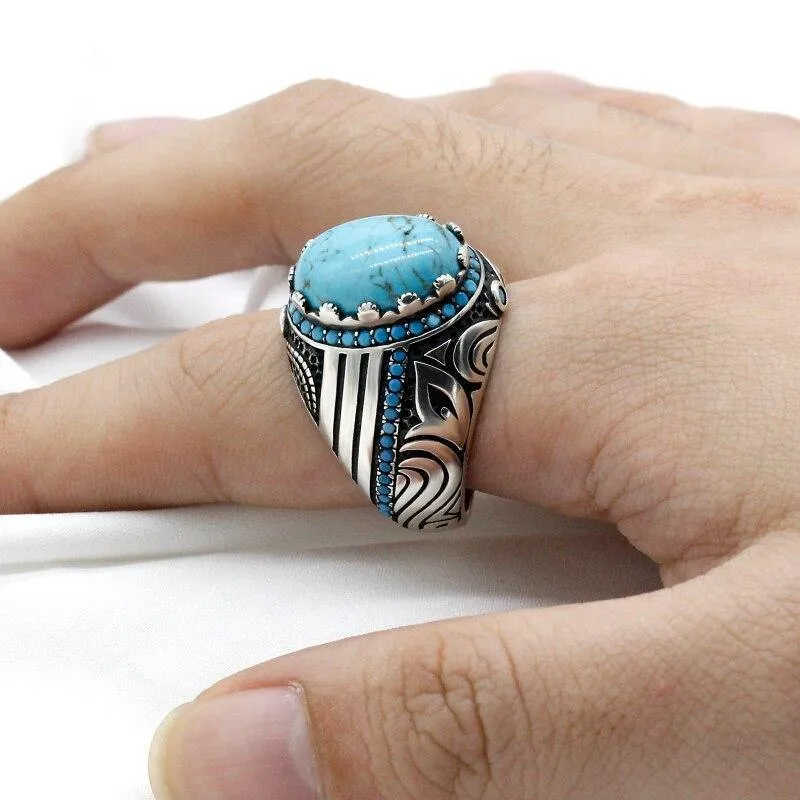 Vintage Natural Turquoise Ring in Silver